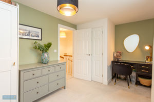 Bedroom- click for photo gallery
